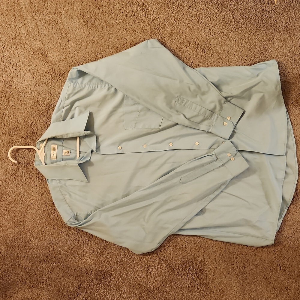 VanHeusen Blue Button Down